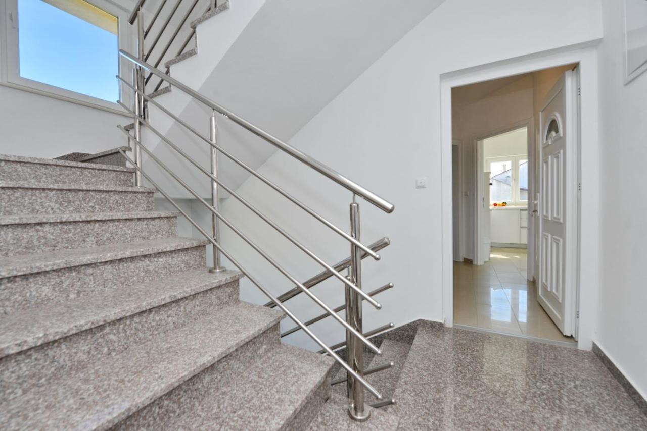 Apartments Verita Pakoštane Kültér fotó
